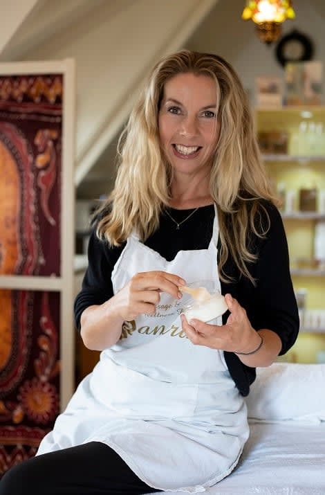 Reviews Massage Sandra Tiel